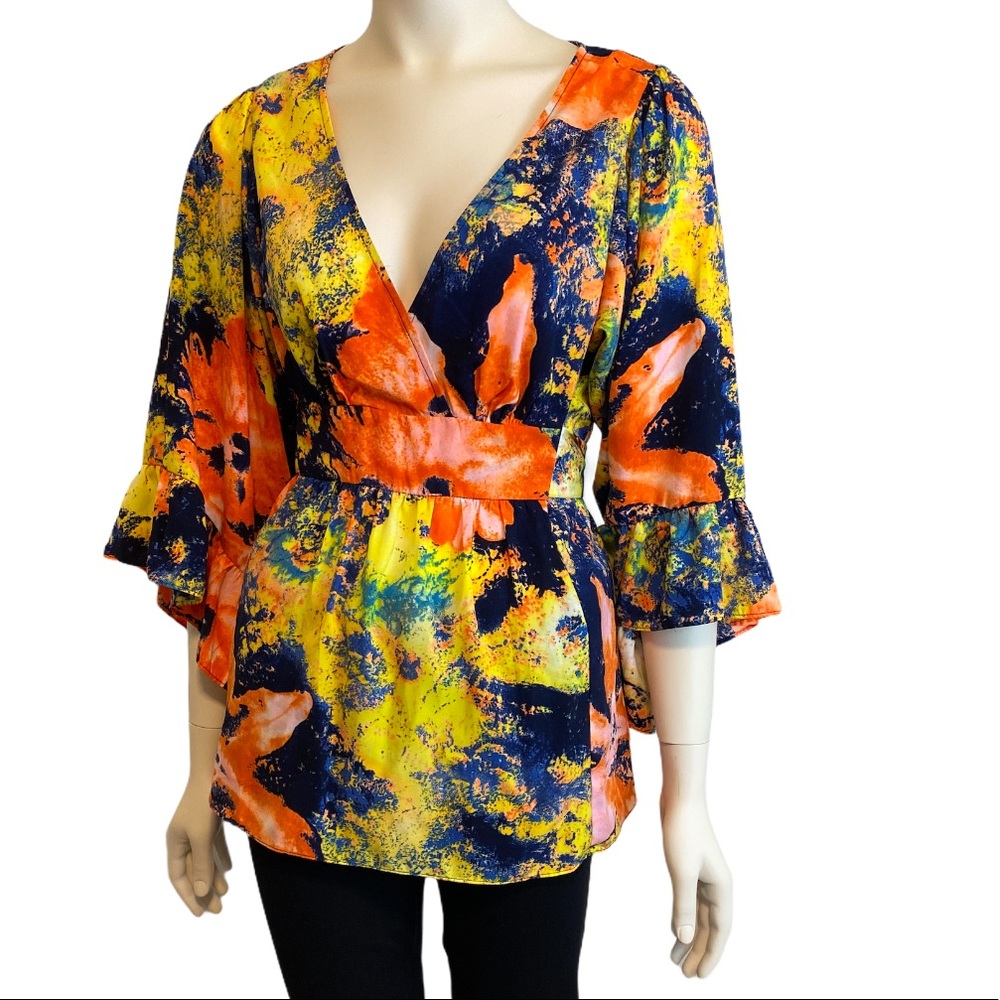BETSEY JOHNSON Multicolored Flutter Sleeve Top M - Picture 2 of 7